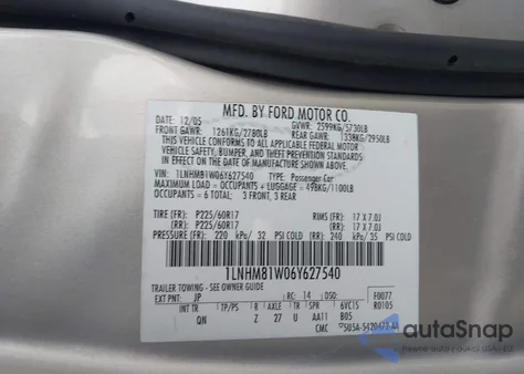 2006 Lincoln Town Car Signature from USA, damaged, VIN 1LNHM81W06Y627540